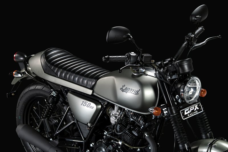 GPX Legend 150s รุ่นปี 2018 GPX Legend 150s รุ่นปี 2018