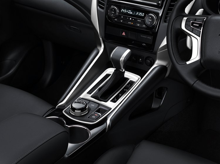 Mitsubishi Pajero Sport 2018 Mitsubishi Pajero Sport 2018