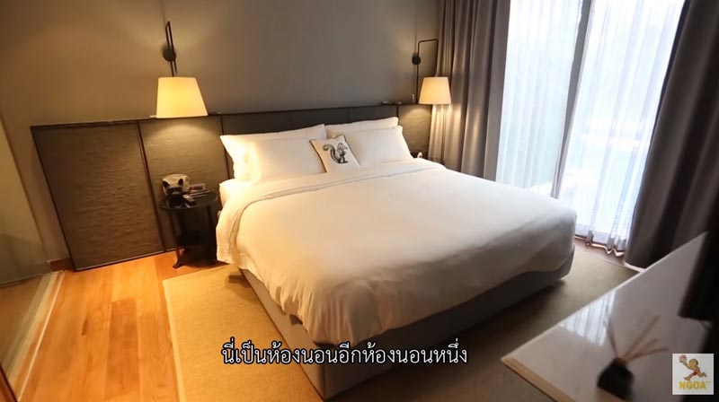 คอนโด หลุยส์ สก๊อตต์ คอนโด หลุยส์ สก๊อตต์