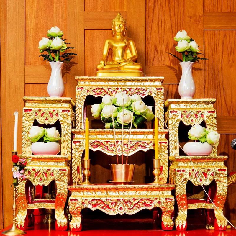 วิธีจัดโต๊ะหมู่บูชาพระในบ้าน วิธีจัดโต๊ะหมู่บูชาพระในบ้าน
