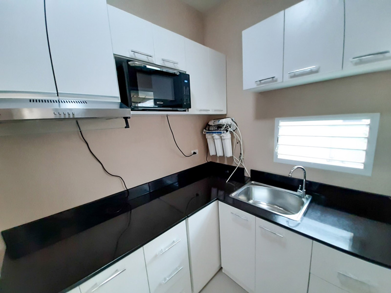 รีโนเวทห้องครัวขนาดเล็ก รีโนเวทห้องครัวขนาดเล็ก