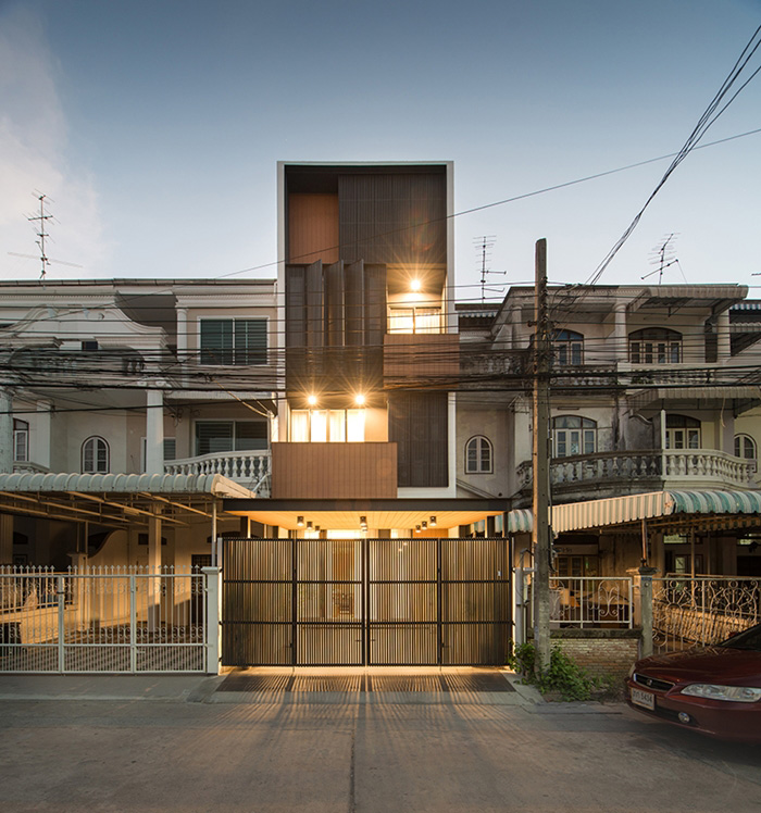 รีโนเวททาวน์เฮ้าส์ 3 ชั้น รีโนเวททาวน์เฮ้าส์ 3 ชั้น