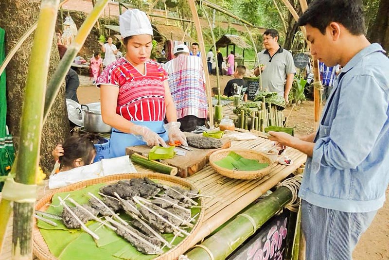 ตลาดโอ๊ะป่อย ตลาดโอ๊ะป่อย