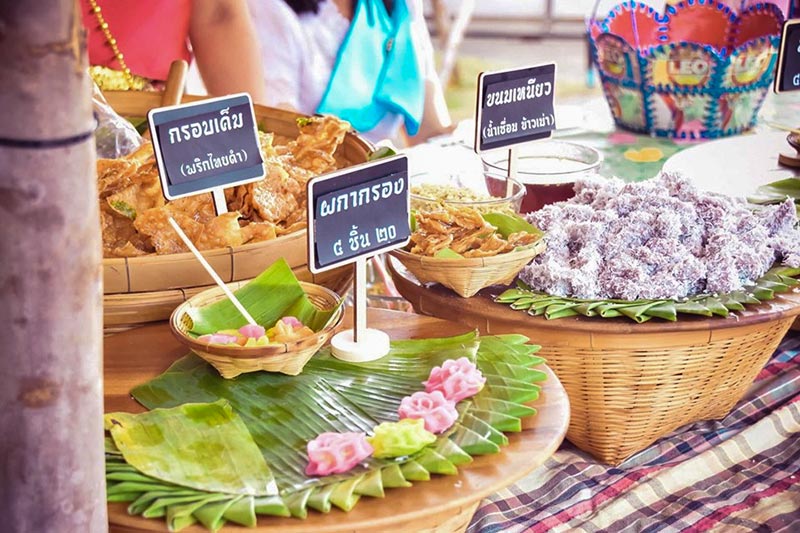 ตลาดเพลาชาย ตลาดเพลาชาย
