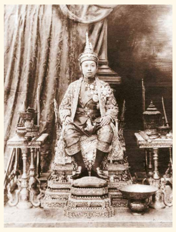 ชมภาพประวัติศาสตร์ พระราชพิธีบรมราชาภิเษก พระมหากษัตริย์แห่งพระบรมราชจักรีวงศ์ ชมภาพประวัติศาสตร์ พระราชพิธีบรมราชาภิเษก พระมหากษัตริย์แห่งพระบรมราชจักรีวงศ์
