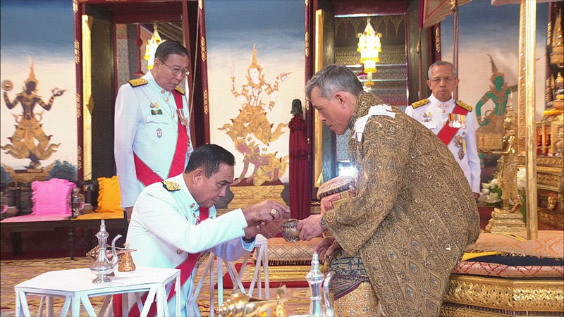 รวมภาพประวัติศาสตร์ ร.10 แห่งราชวงศ์จักกรี ในพระราชพิธีบรมราชาภิเษก 4 พ.ค. รวมภาพประวัติศาสตร์ ร.10 แห่งราชวงศ์จักกรี ในพระราชพิธีบรมราชาภิเษก 4 พ.ค.