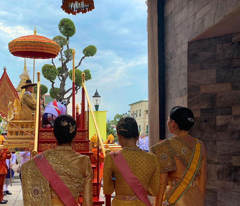 รวมภาพประวัติศาสตร์ ร.10 แห่งราชวงศ์จักกรี ในพระราชพิธีบรมราชาภิเษก 4 พ.ค. รวมภาพประวัติศาสตร์ ร.10 แห่งราชวงศ์จักกรี ในพระราชพิธีบรมราชาภิเษก 4 พ.ค.