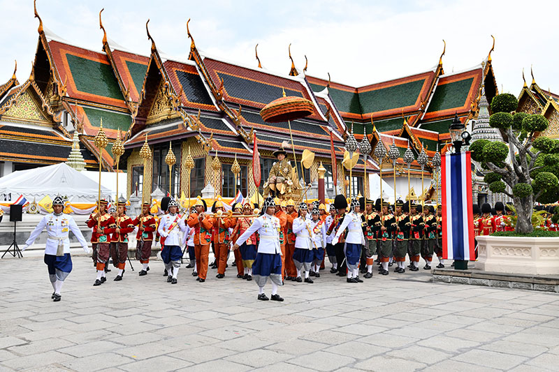 รวมภาพประวัติศาสตร์ ร.10 แห่งราชวงศ์จักกรี ในพระราชพิธีบรมราชาภิเษก 4 พ.ค. รวมภาพประวัติศาสตร์ ร.10 แห่งราชวงศ์จักกรี ในพระราชพิธีบรมราชาภิเษก 4 พ.ค.