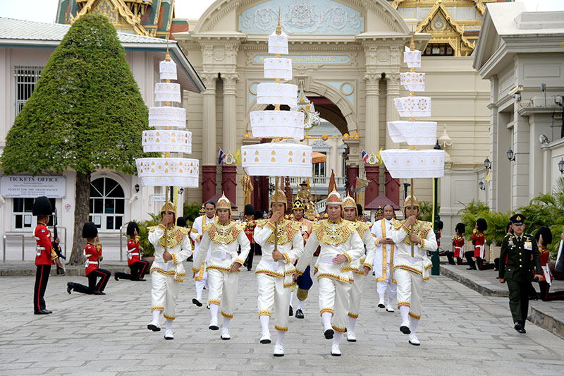 รวมภาพประวัติศาสตร์ ร.10 แห่งราชวงศ์จักกรี ในพระราชพิธีบรมราชาภิเษก 4 พ.ค. รวมภาพประวัติศาสตร์ ร.10 แห่งราชวงศ์จักกรี ในพระราชพิธีบรมราชาภิเษก 4 พ.ค.