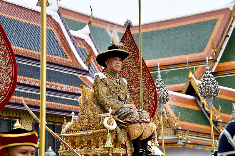 รวมภาพประวัติศาสตร์ ร.10 แห่งราชวงศ์จักกรี ในพระราชพิธีบรมราชาภิเษก 4 พ.ค. รวมภาพประวัติศาสตร์ ร.10 แห่งราชวงศ์จักกรี ในพระราชพิธีบรมราชาภิเษก 4 พ.ค.