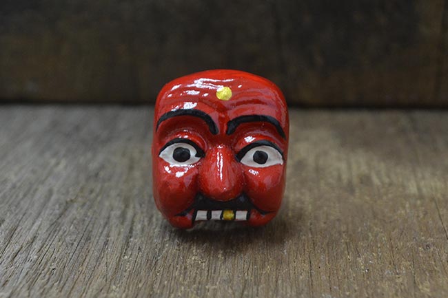เครื่องราง เครื่องราง