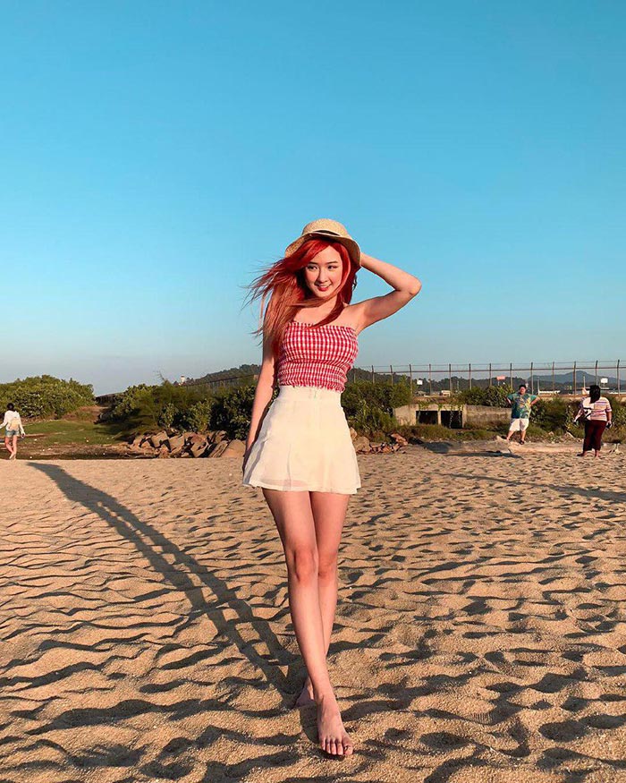 ท่าโพสริมทะเล ท่าโพสริมทะเล