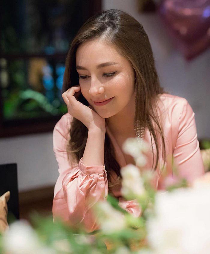 นาตาลี เจียรวนนท์ นาตาลี เจียรวนนท์