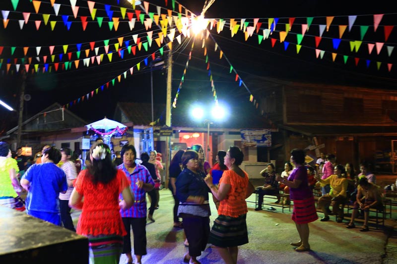 ที่เที่ยวสุโขทัย ตลาดริมยม ๒๔๓๗ กงไกรลาศ