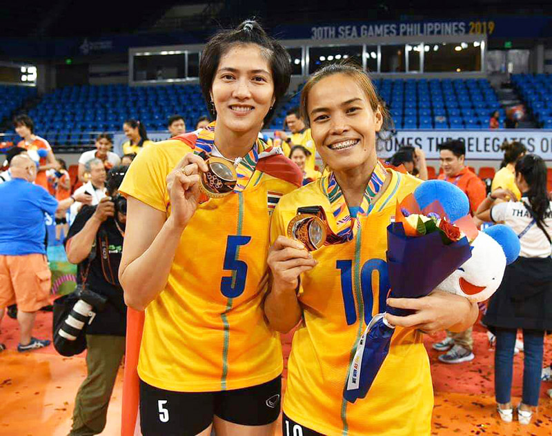 กัปตันกิ๊ฟ อรอุมา อำลาวอลเลย์บอลหญิง กัปตันกิ๊ฟ อรอุมา อำลาวอลเลย์บอลหญิง