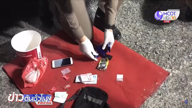 กระบะแหกด่าน กระบะแหกด่าน