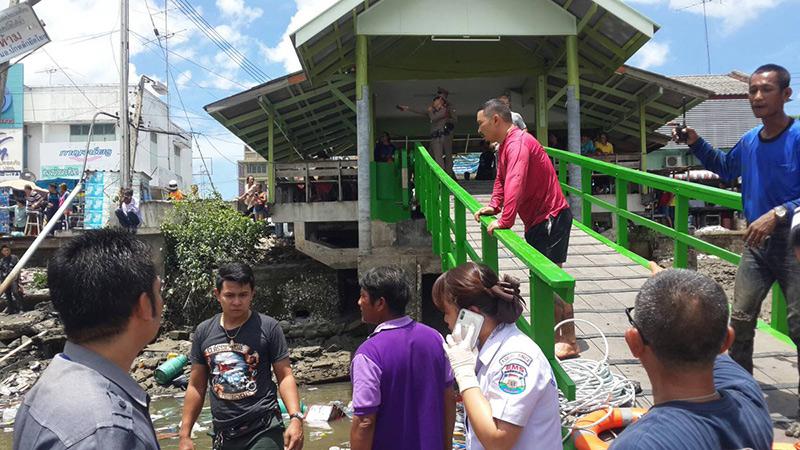 ศาลาริมน้ำแม่กลองถล่ม ศาลาริมน้ำแม่กลองถล่ม