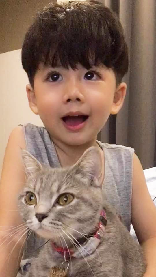 น้องกัปตัน เหมียวชาคริต น้องกัปตัน เหมียวชาคริต