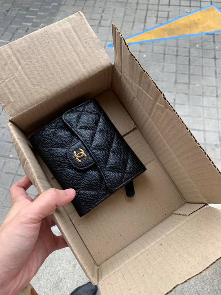 เก็บกระเป๋าเงินคืนเจ้าของ เก็บกระเป๋าเงินคืนเจ้าของ