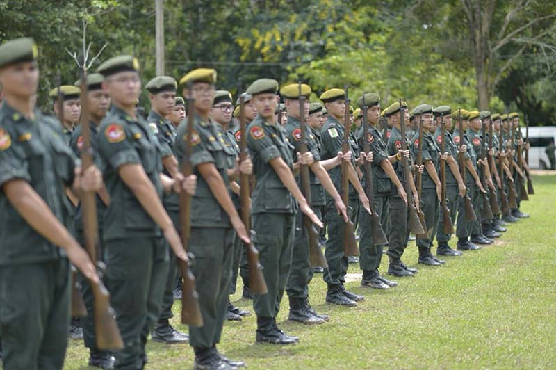 นักเรียน รด. นักเรียน รด.