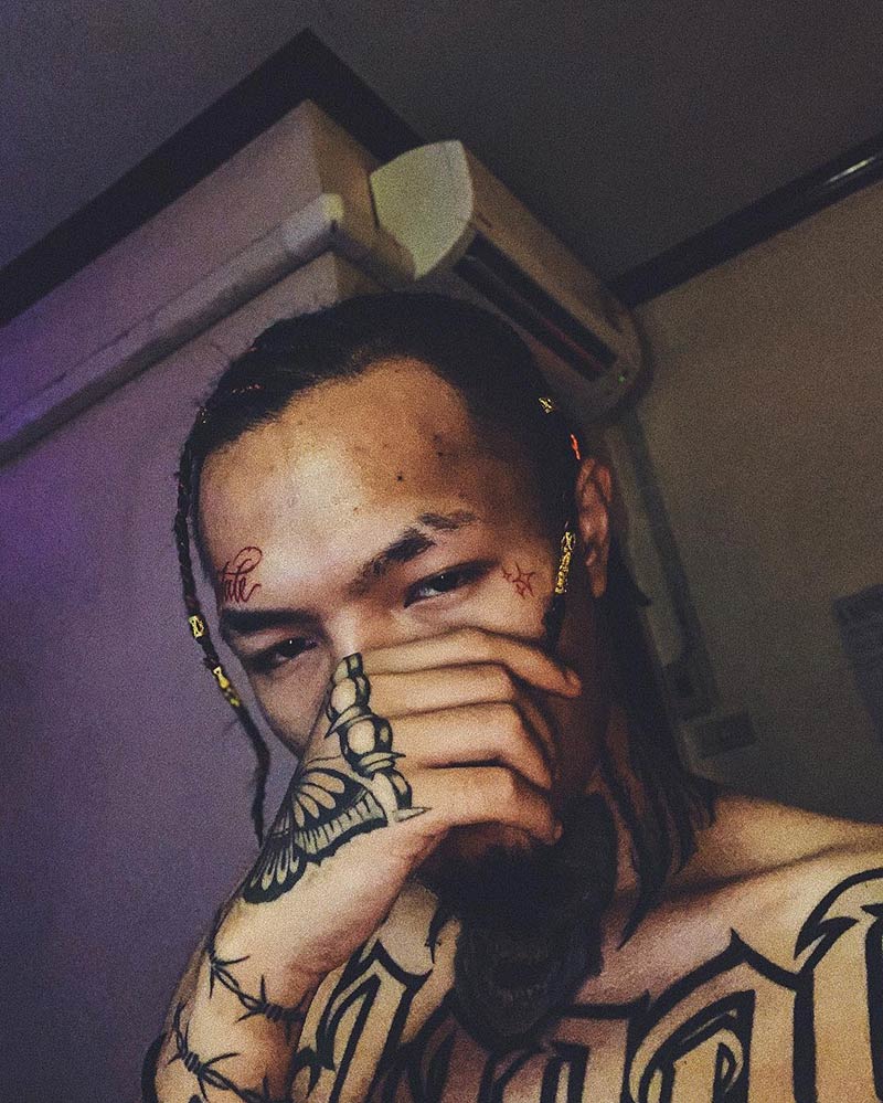 ยังโอม YOUNGOHM ยังโอม YOUNGOHM