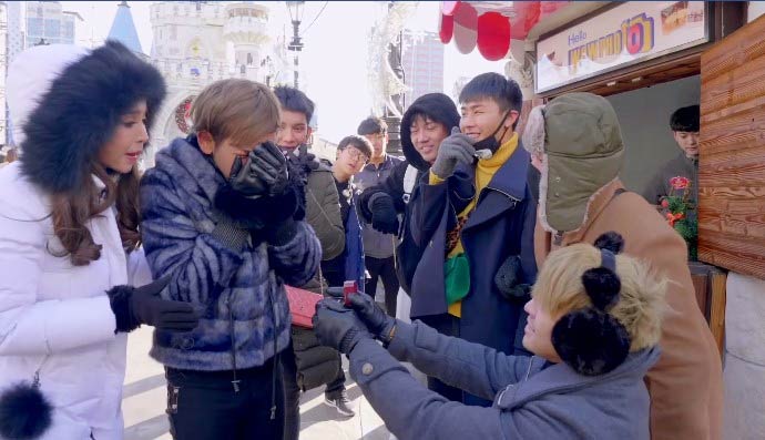 ขนเพชร บ้าจี้ ขนเพชร บ้าจี้