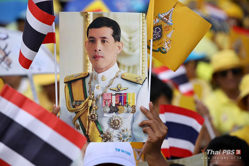 เสด็จออกสีหบัญชร เสด็จออกสีหบัญชร