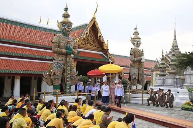 พระบาทสมเด็จพระเจ้าอยู่หัว-สมเด็จพระราชินี พระบาทสมเด็จพระเจ้าอยู่หัว-สมเด็จพระราชินี
