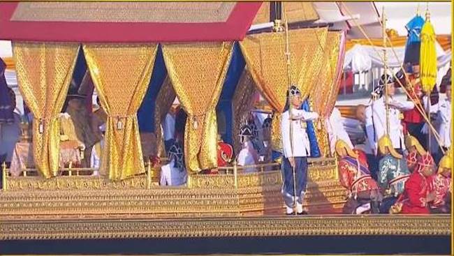 พระราชพิธีเสด็จฯ เลียบพระนครโดยกระบวนพยุหยาตราทางชลมารค พระราชพิธีเสด็จฯ เลียบพระนครโดยกระบวนพยุหยาตราทางชลมารค