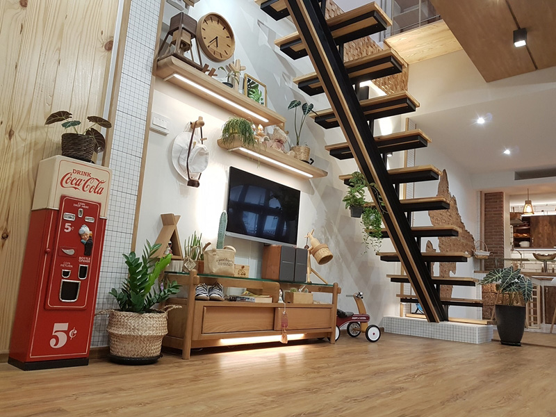 รีโนเวททาวน์เฮ้าส์หลังริม รีโนเวททาวน์เฮ้าส์หลังริม