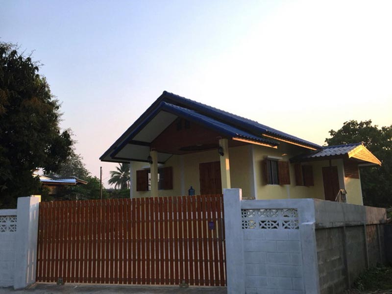 สร้างบ้านชั้นเดียวยกพื้นสูง สร้างบ้านชั้นเดียวยกพื้นสูง