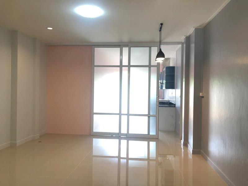 รีโนเวทบ้านทาวน์เฮ้าส์ 2 ชั้น รีโนเวทบ้านทาวน์เฮ้าส์ 2 ชั้น
