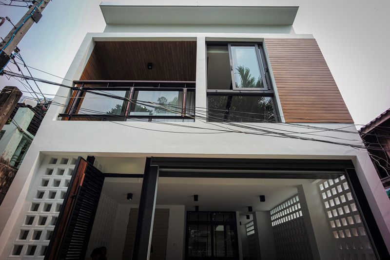 รีโนเวทบ้านสองชั้น รีโนเวทบ้านสองชั้น