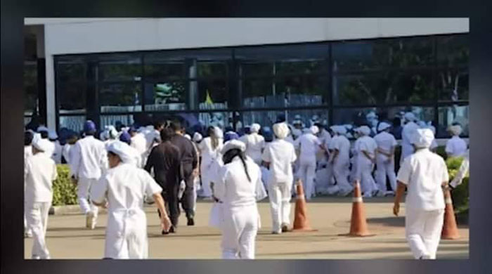 โรงงานที่บ่อวิน  โรงงานที่บ่อวิน