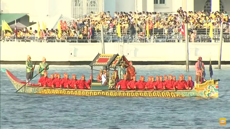 ขบวนเรือพยุหยาตราทางชลมารค ขบวนเรือพยุหยาตราทางชลมารค