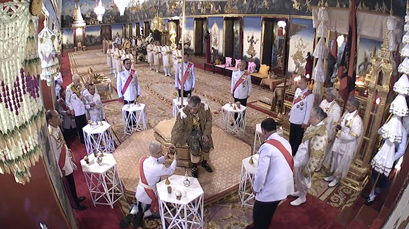 สมเด็จพระเจ้าอยู่หัว สมเด็จพระเจ้าอยู่หัว