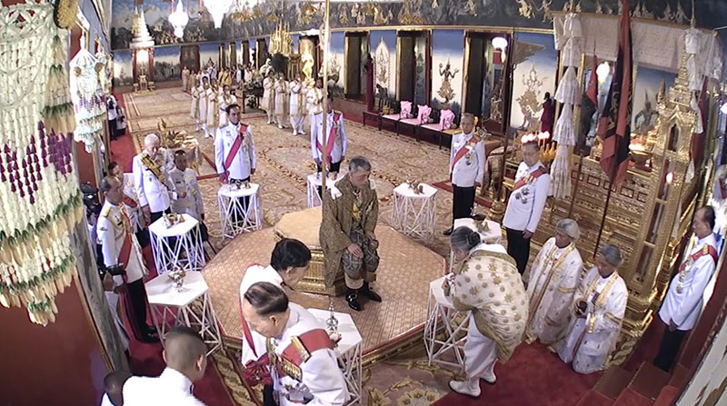 สมเด็จพระเจ้าอยู่หัว สมเด็จพระเจ้าอยู่หัว