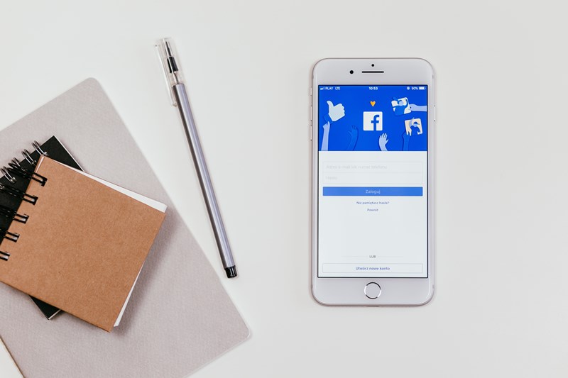 Facebook Facebook