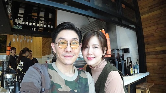 บอย พีซเมกเกอร์ บอย พีซเมกเกอร์