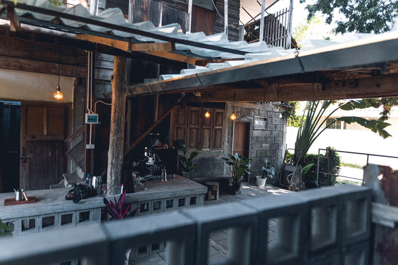 ร้านกาแฟในบ้าน ร้านกาแฟในบ้าน