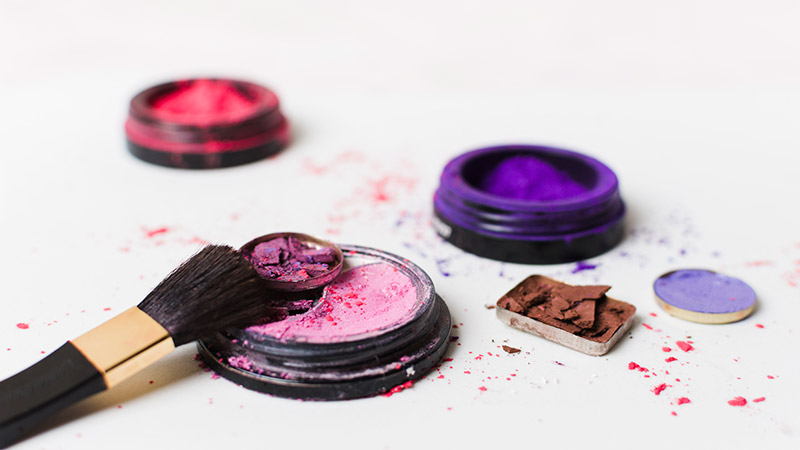 เครื่องสำอาง เครื่องสำอาง