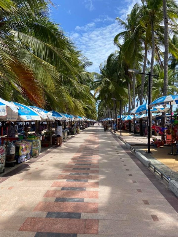 ทะเลบางแสน ทะเลบางแสน