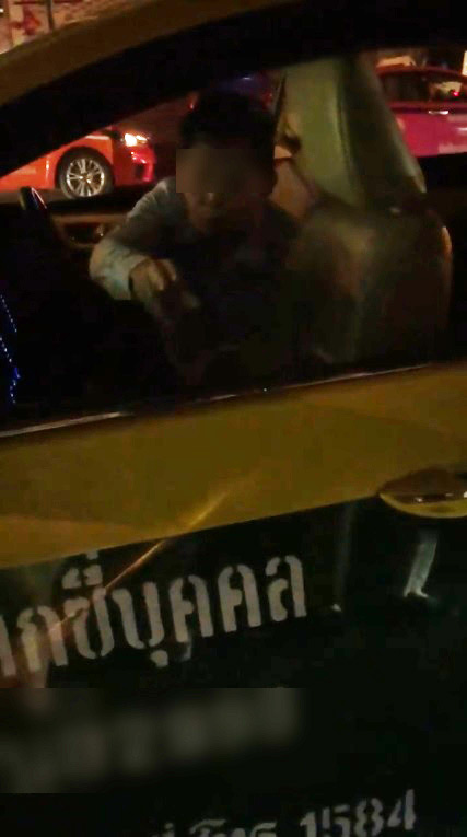 แท็กซี่ไม่กดมิเตอร์ แท็กซี่ไม่กดมิเตอร์