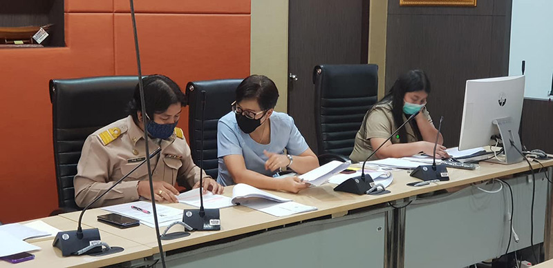 แจกเงินคนรังสิตบ้านละ 1,000 แจกเงินคนรังสิตบ้านละ 1,000