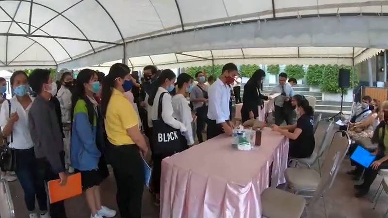 สมัครงานโรงแรมมิราเคิล สมัครงานโรงแรมมิราเคิล