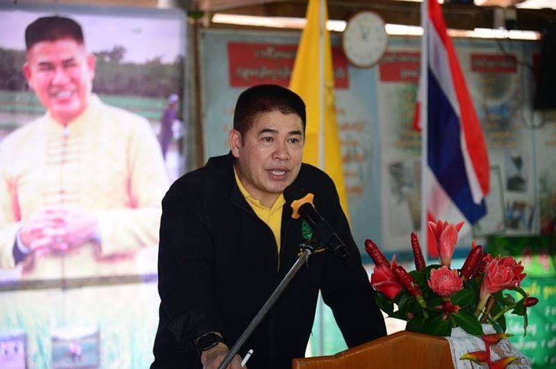 ธรรมนัส พรหมเผ่า ธรรมนัส พรหมเผ่า