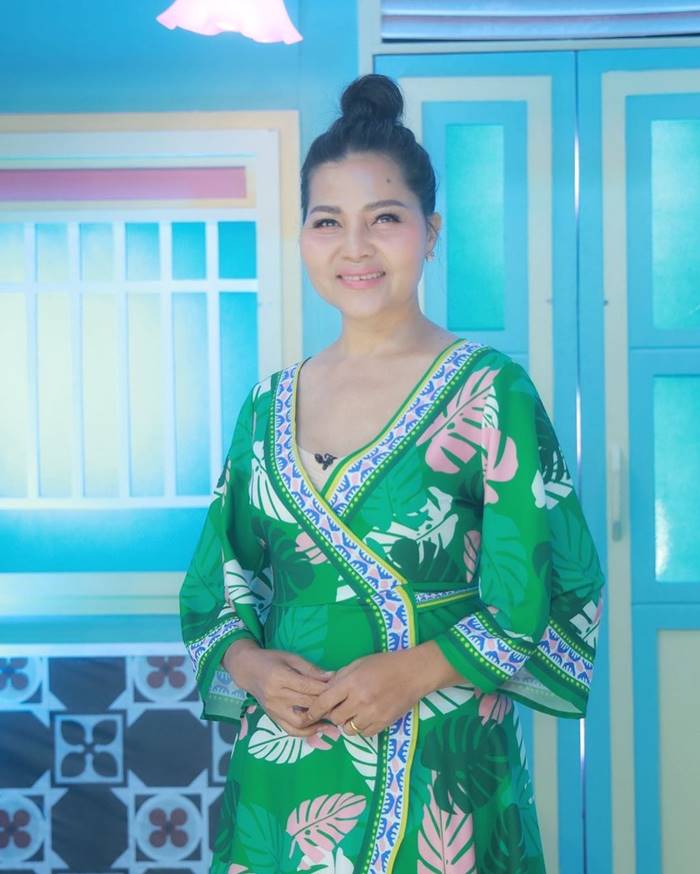 สุนารี ราชสีมา สุนารี ราชสีมา
