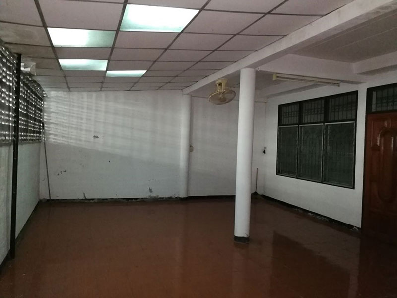 รีโนเวทบ้านเก่าสองชั้น รีโนเวทบ้านเก่าสองชั้น