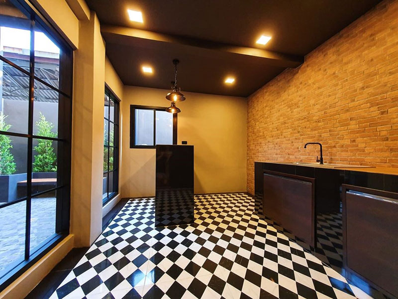 รีโนเวทบ้านเก่าสองชั้น รีโนเวทบ้านเก่าสองชั้น