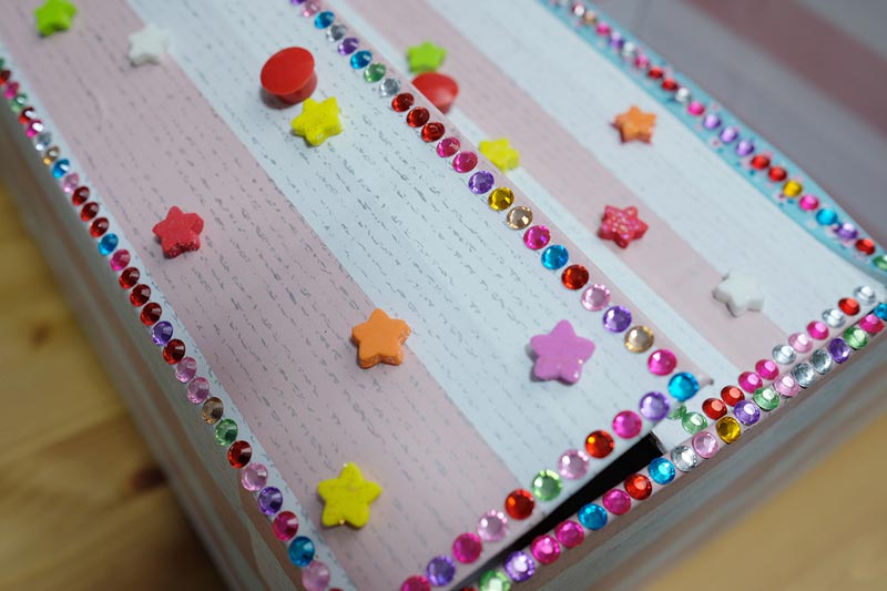 DIY ชั้นวางของ DIY ชั้นวางของ